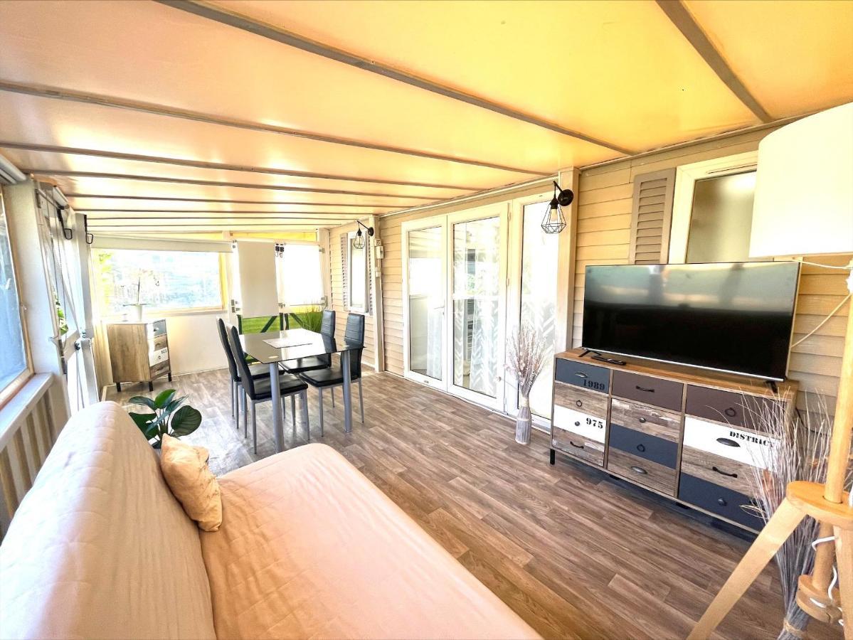 Mobil Home Tourrettes Εξωτερικό φωτογραφία
